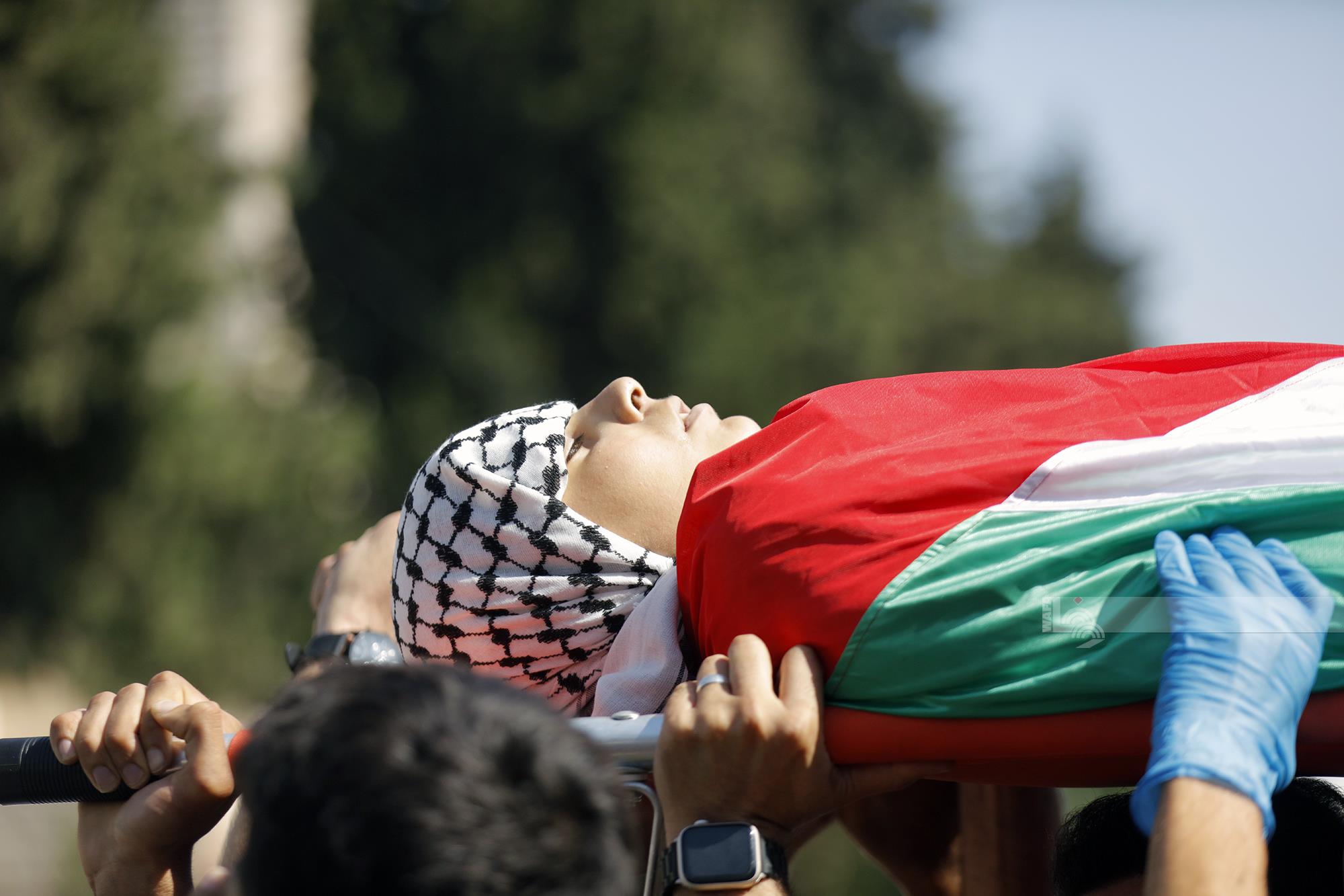 وداع وتشييع الشهيد الطفل غسان زهران (تصوير: محمد أبو زيد/وفا)